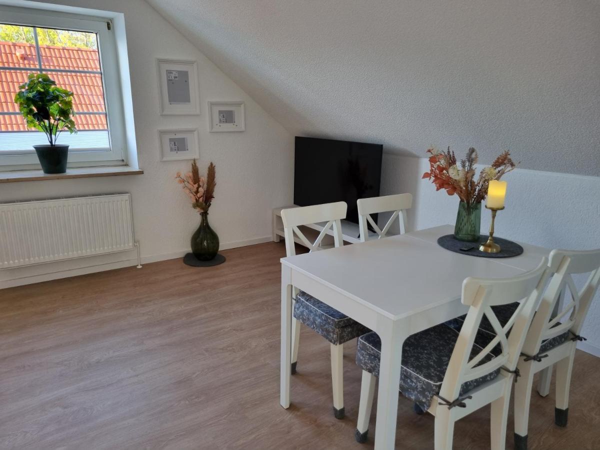 Ferienwohnungen Springer In Schoenefeld Ot Grossziethen Div Apartments Fuer Bis Zu 6 Personen Eksteriør billede