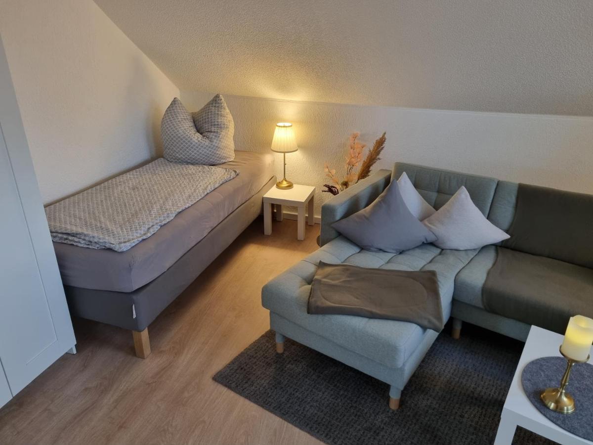 Ferienwohnungen Springer In Schoenefeld Ot Grossziethen Div Apartments Fuer Bis Zu 6 Personen Eksteriør billede